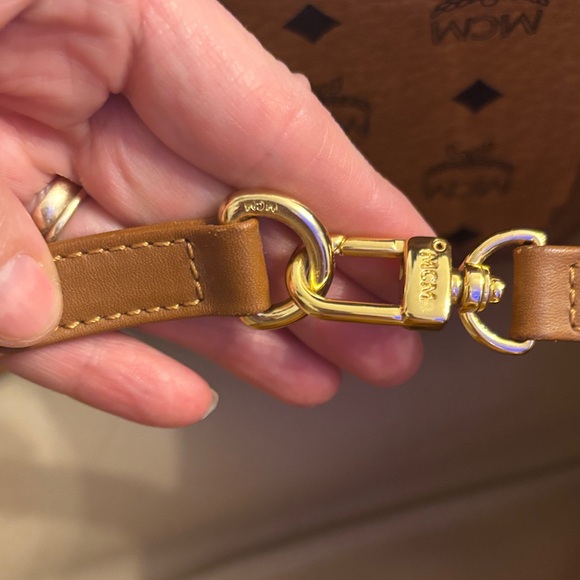 MCM Tan and Orange Logo Tote - Picture 16 of 17